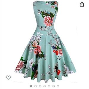 Vintage inspired 50’s floral midi dress